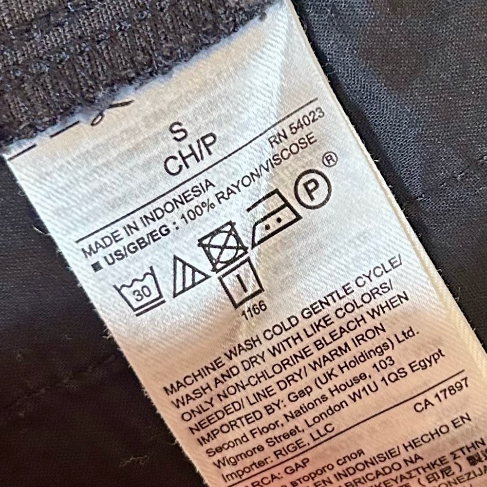 GAP Women’s Black Wrap Midi Skirt - Picture 10 of 11